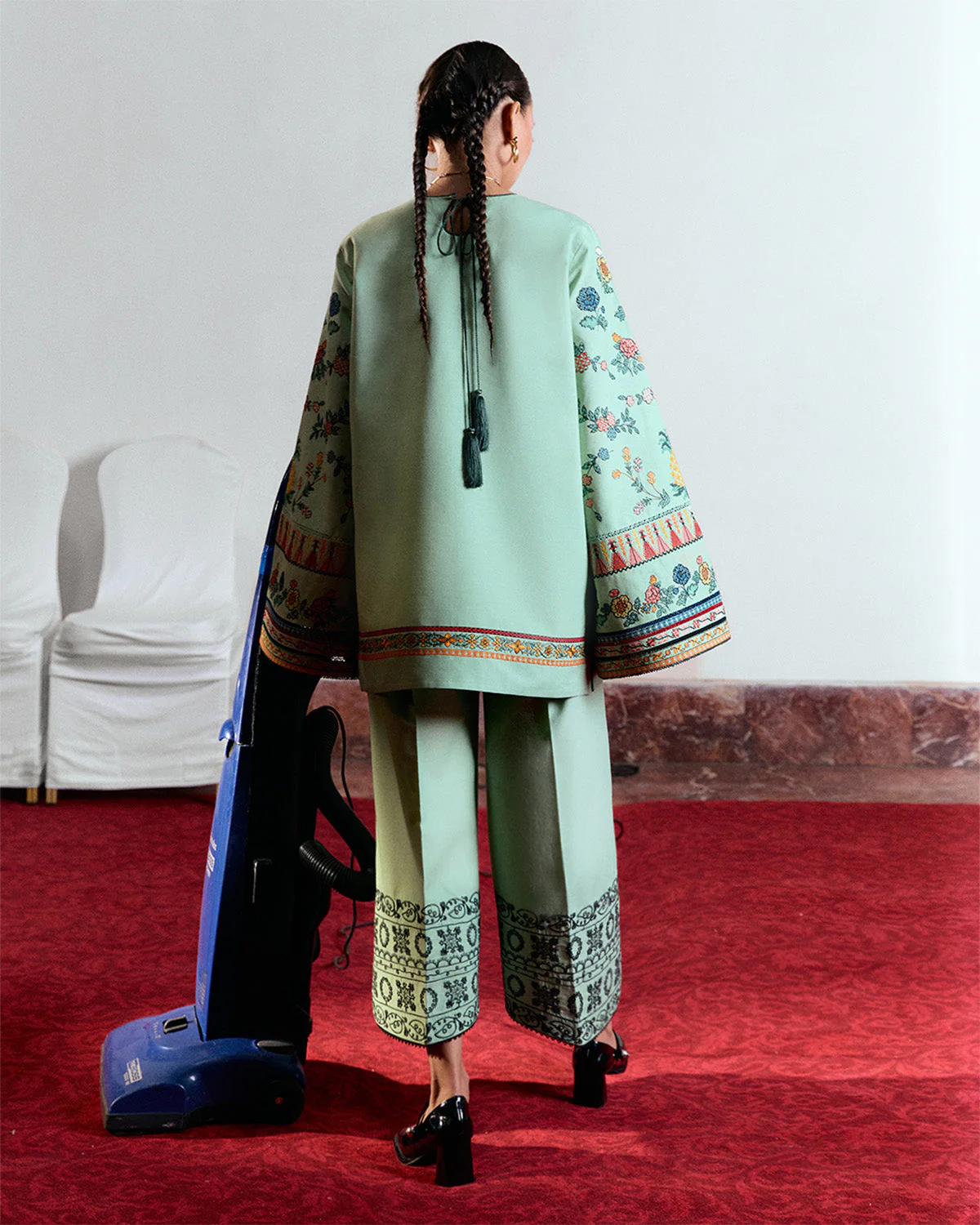 Dina - Image 4