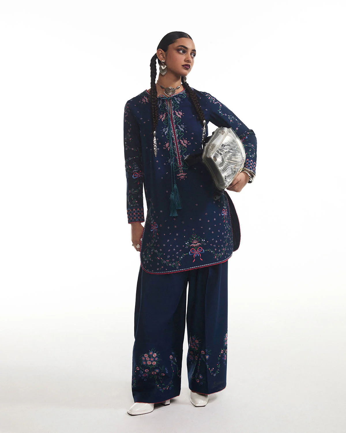 Leela - Scarf - Image 5
