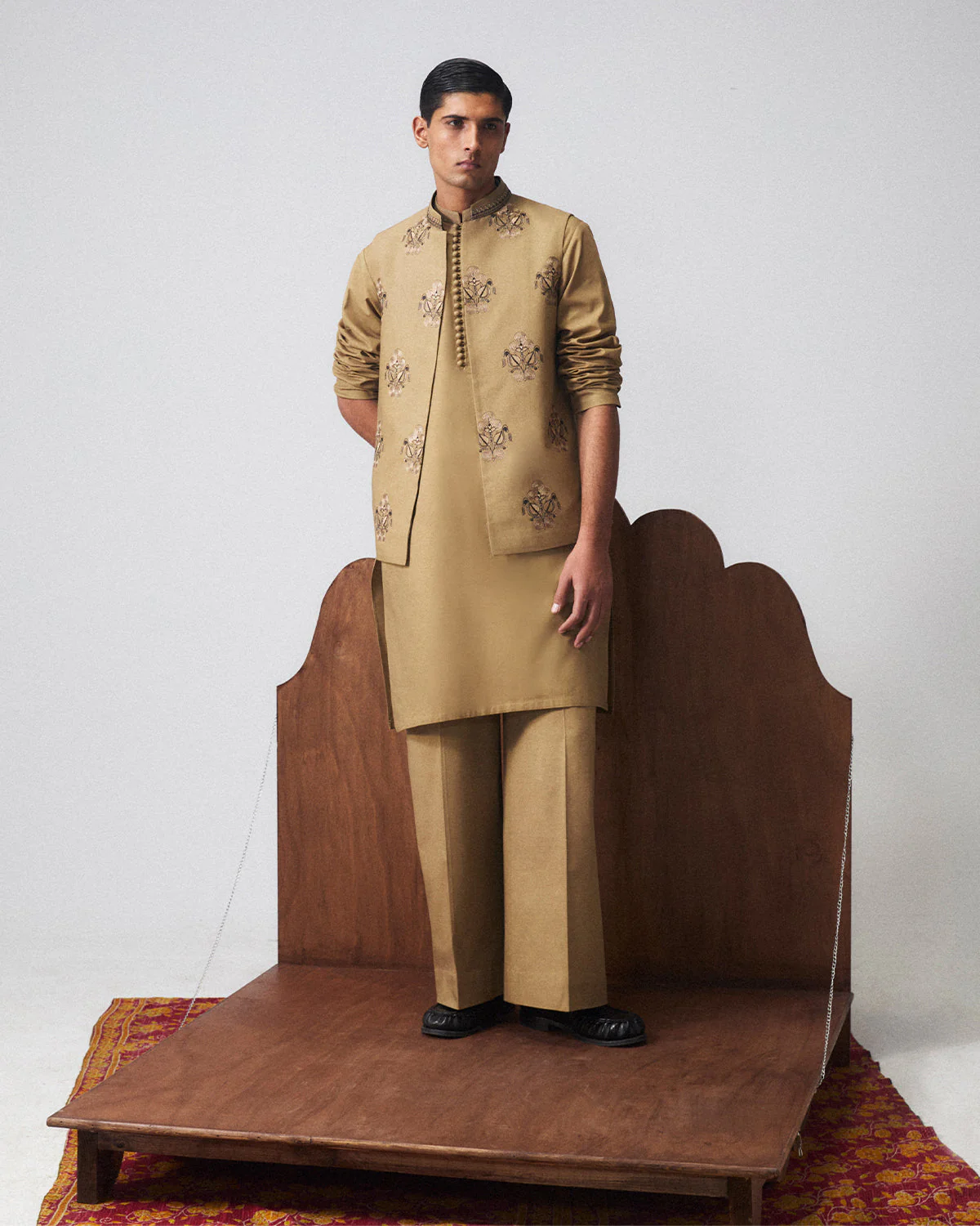 Nadir Waistcoat - Image 3