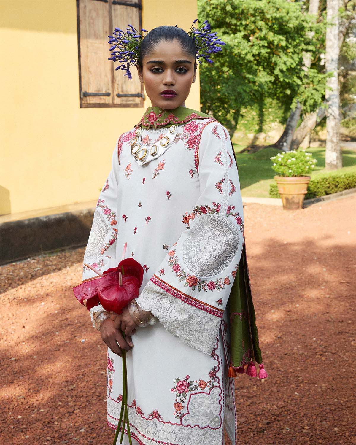 Navya - Image 2
