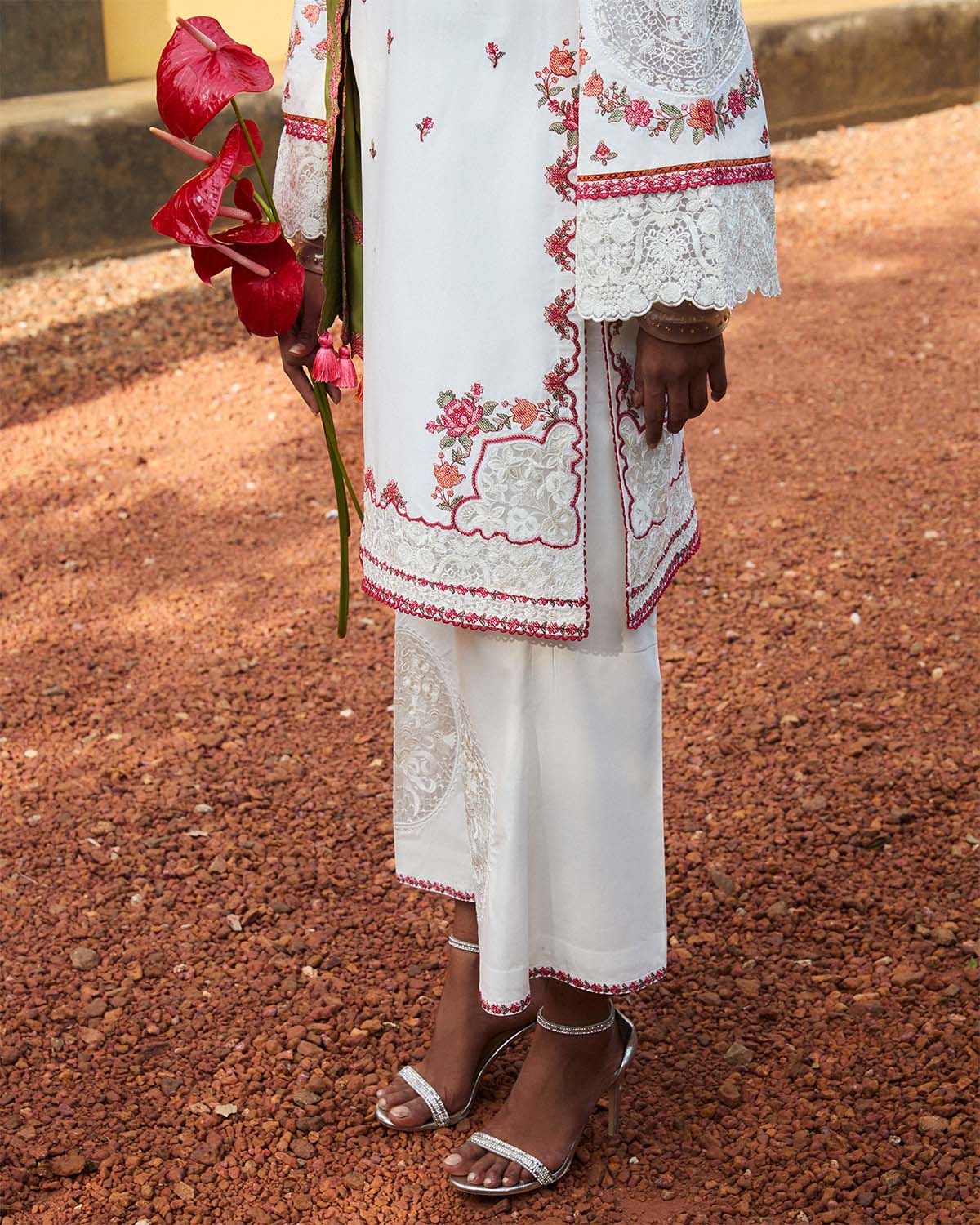 Navya - Image 6