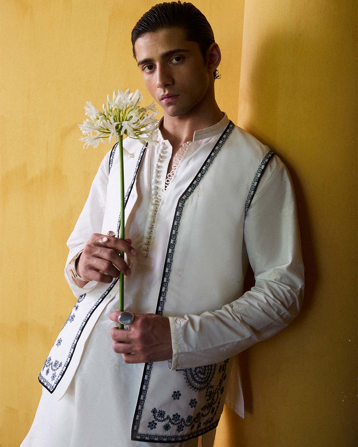 Nithya - Waistcoat - Image 4