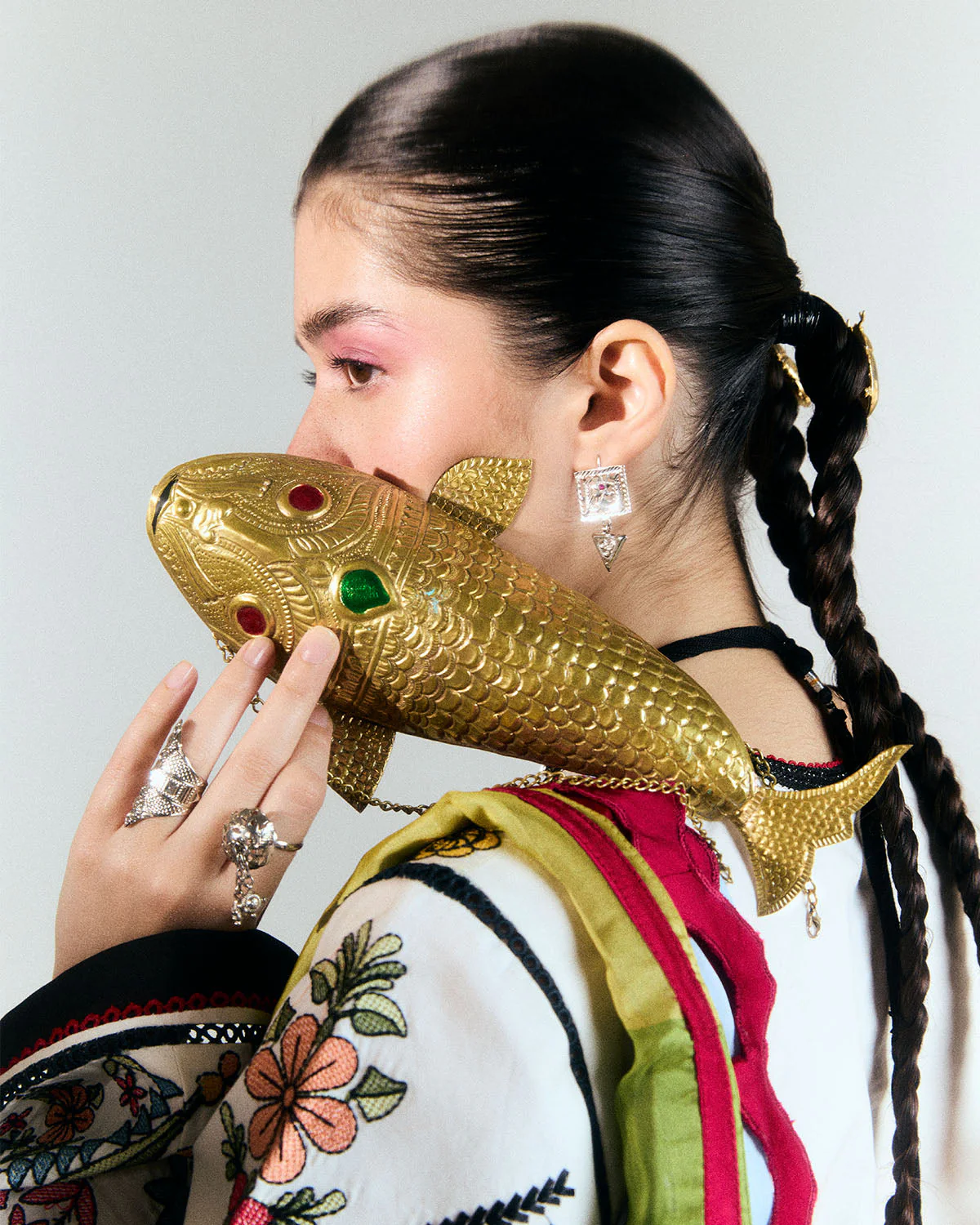 Tiya - Image 3